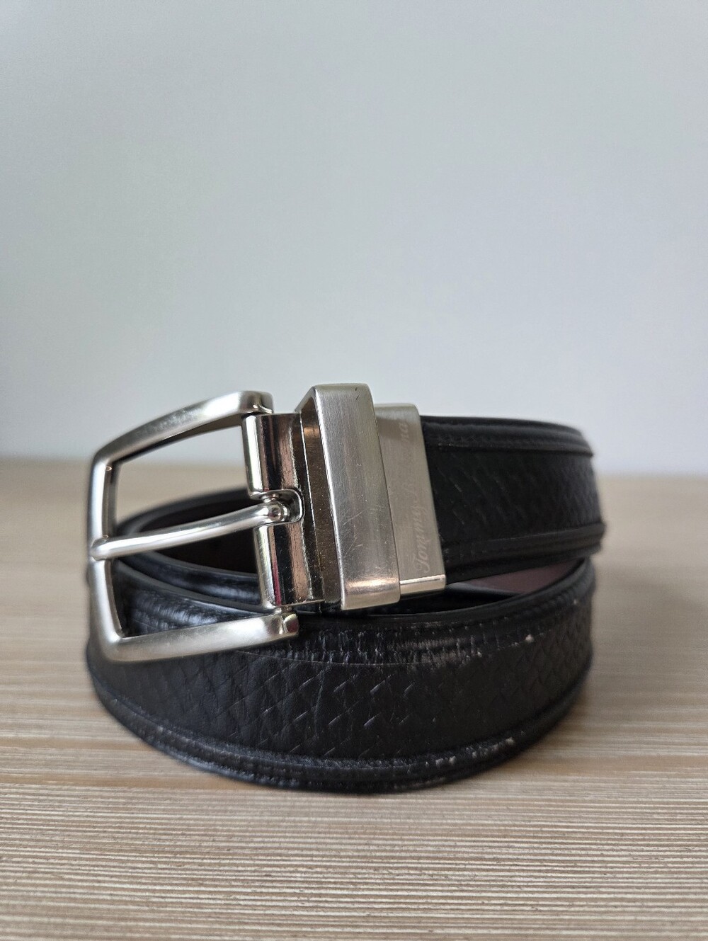 Tommy Bahama Black Leather Woven Textured Belt Mens Size Small 30 - 32